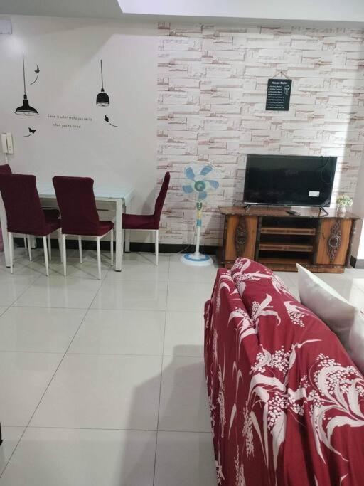 Cubao Manhattan Heights, Unit 8Bc Tower B, 1 Br Manila Dış mekan fotoğraf