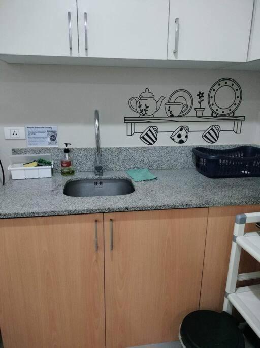 Cubao Manhattan Heights, Unit 8Bc Tower B, 1 Br Manila Dış mekan fotoğraf