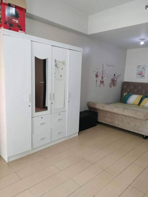 Cubao Manhattan Heights, Unit 8Bc Tower B, 1 Br Manila Dış mekan fotoğraf